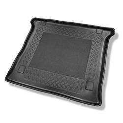 Tapis de coffre pour Fiat Doblo II Break (2010-06.2022) - bac de coffre - protection de coffre voiture - Aristar - Standard - 5 places; voitures avec préparation pour le plancher amovible du coffre