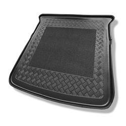 Tapis de coffre pour Fiat Freemont Crossover (08.2011-2016) - bac de coffre - protection de coffre voiture - Aristar - Standard - 5/7 places; 3e rangée abaissée