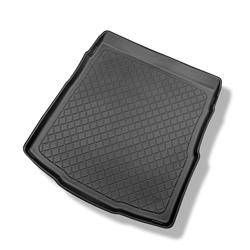 Tapis de coffre pour Volkswagen Passat B8 Berline (12.2014-12.2021) - bac de coffre - protection de coffre voiture - Aristar - Guardliner - coffre supérieur ; avec roue de secours taille normale 