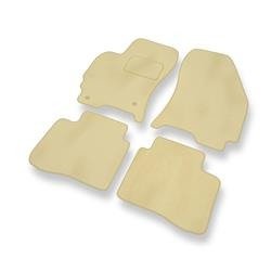 Tapis de sol velours pour Ford Mondeo III (2000-2007) - Premium tapis de voiture - beige - DGS Autodywan