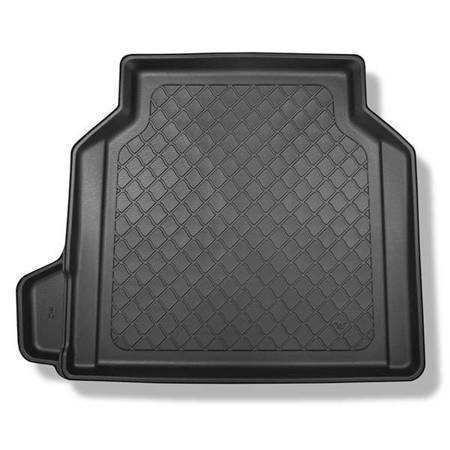 Tapis de coffre pour Alfa Romeo Giulia 952 Berline (06.2016-....) - bac de coffre - protection de coffre voiture - Aristar - Guardliner - cavité gauche amovible dans les modèles avec rangement