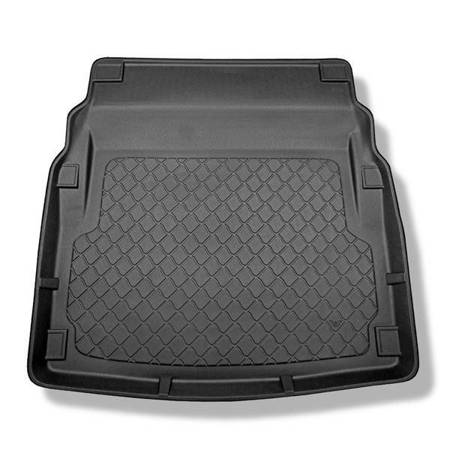 Tapis de coffre pour Mercedes-Benz Classe E W212 Berline (03.2009-03.2016) - bac de coffre - protection de coffre voiture - Aristar - Guardliner - sans cavités ; la surface du coffre se lève près de sièges arrière