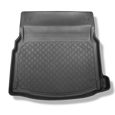 Tapis de coffre pour Mercedes-Benz Classe E W213 Berline (04.2016-07.2023) - bac de coffre - protection de coffre voiture - Aristar - Guardliner - sièges arrière à plat; non pour version Plug-in hybride; sans caisson de graves (soundsytem Burmester)