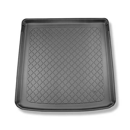 Tapis de coffre pour Volkswagen Golf VIII SW (11.2020-....) - bac de coffre - protection de coffre voiture - Aristar - Guardliner - coffre supérieur; plancher amovible en la position la plus haute; aussi pour la version Hybrid mHEV